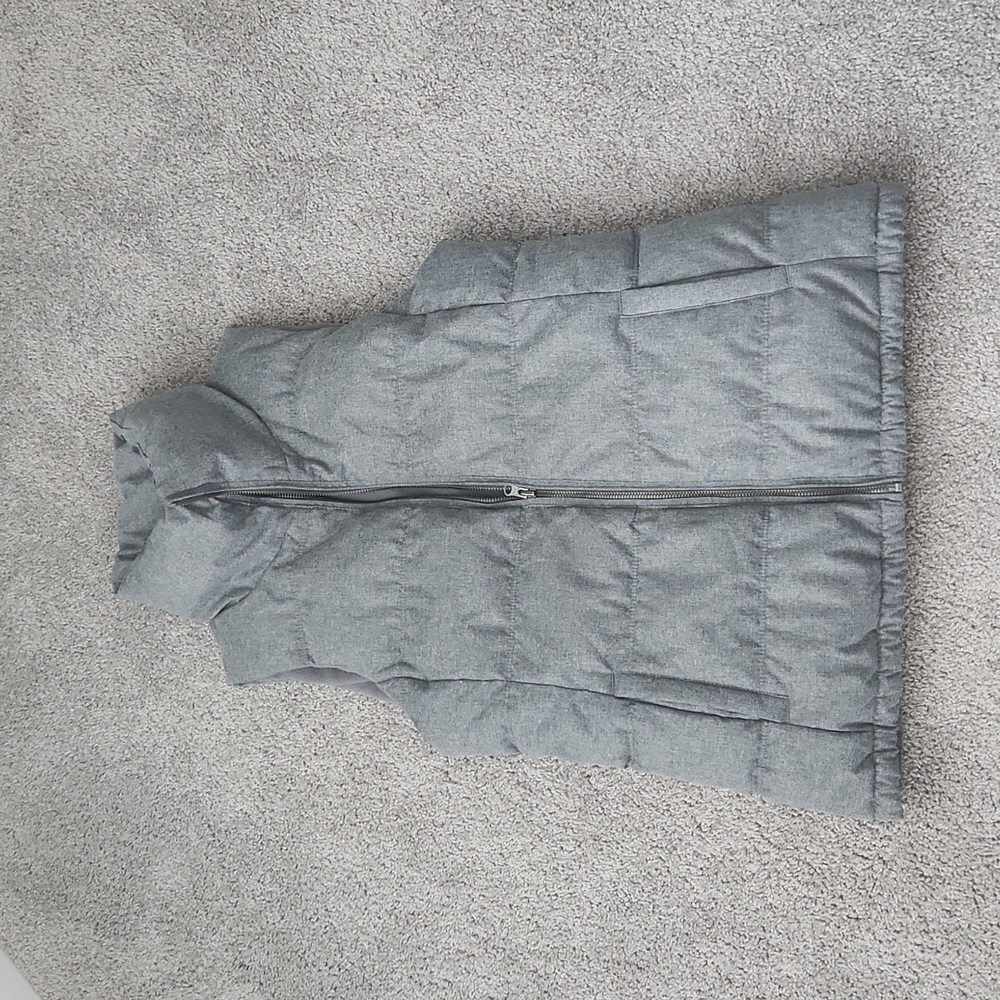 Old Navy puffer Vest
